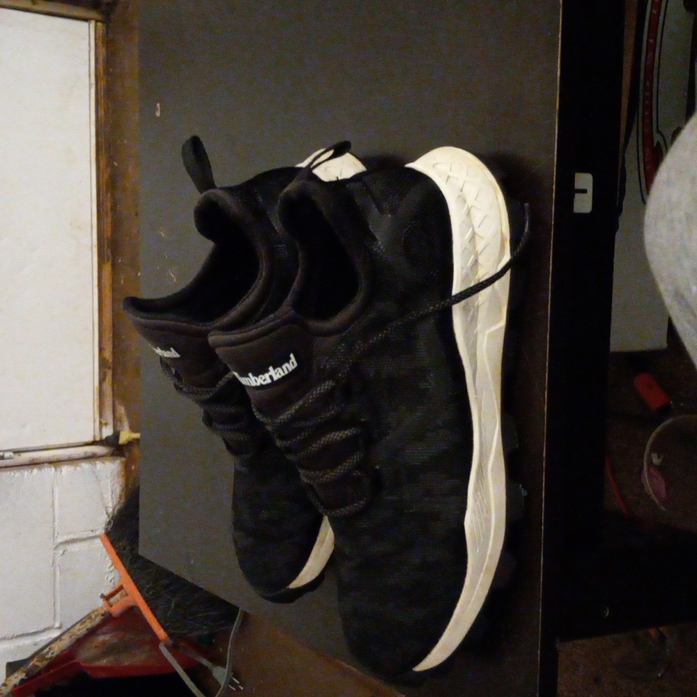 Shoes - Picture 2 of 4